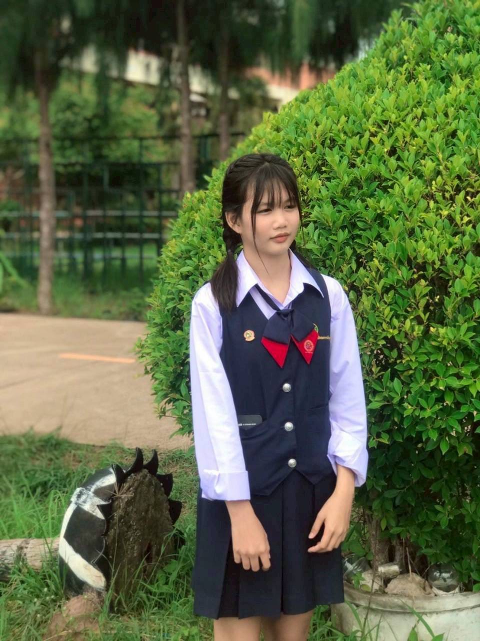 นางสาว รุ่งทิวา ชาลี